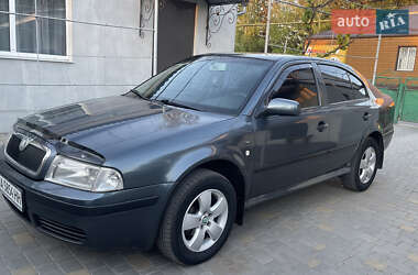 Лифтбек Skoda Octavia 2004 в Врадиевке