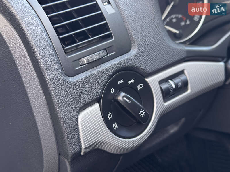 Універсал Skoda Octavia 2010 в Рівному