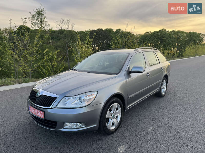 Универсал Skoda Octavia 2012 в Ровно