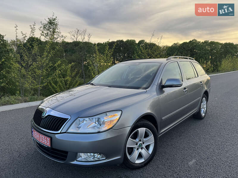 Универсал Skoda Octavia 2012 в Ровно
