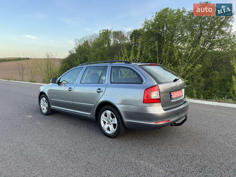 Универсал Skoda Octavia 2012 в Ровно
