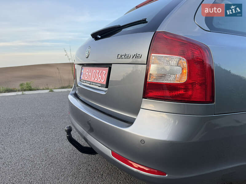 Универсал Skoda Octavia 2012 в Ровно
