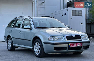 Универсал Skoda Octavia 2009 в 