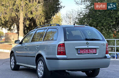 Универсал Skoda Octavia 2009 в 
