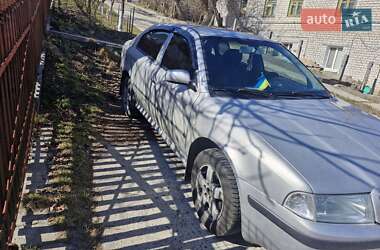 Лифтбек Skoda Octavia 2004 в 
