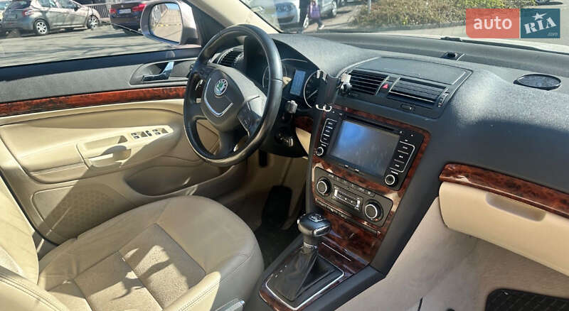 Лифтбек Skoda Octavia 2011 в 