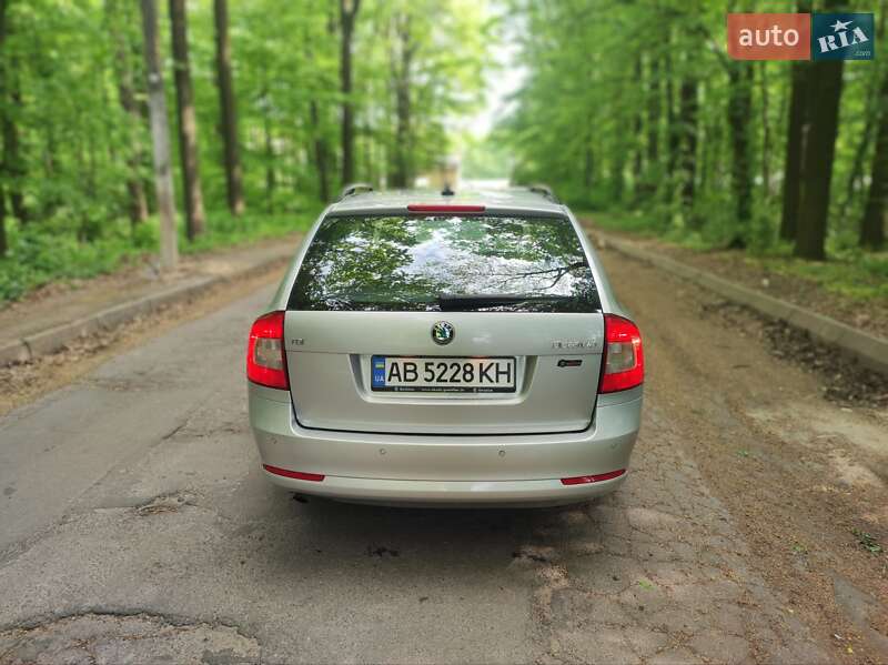 Универсал Skoda Octavia 2013 в Виннице