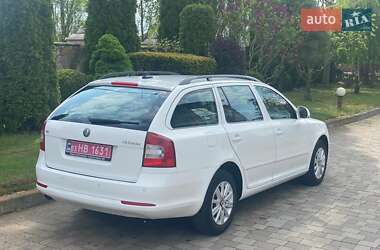 Универсал Skoda Octavia 2011 в 