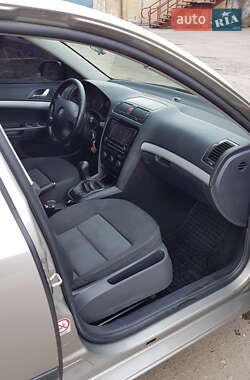 Ліфтбек Skoda Octavia 2006 в 