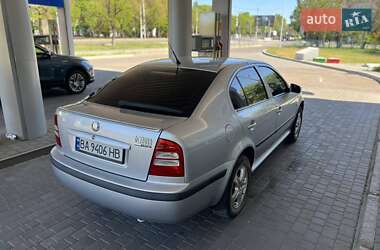 Лифтбек Skoda Octavia 2008 в 