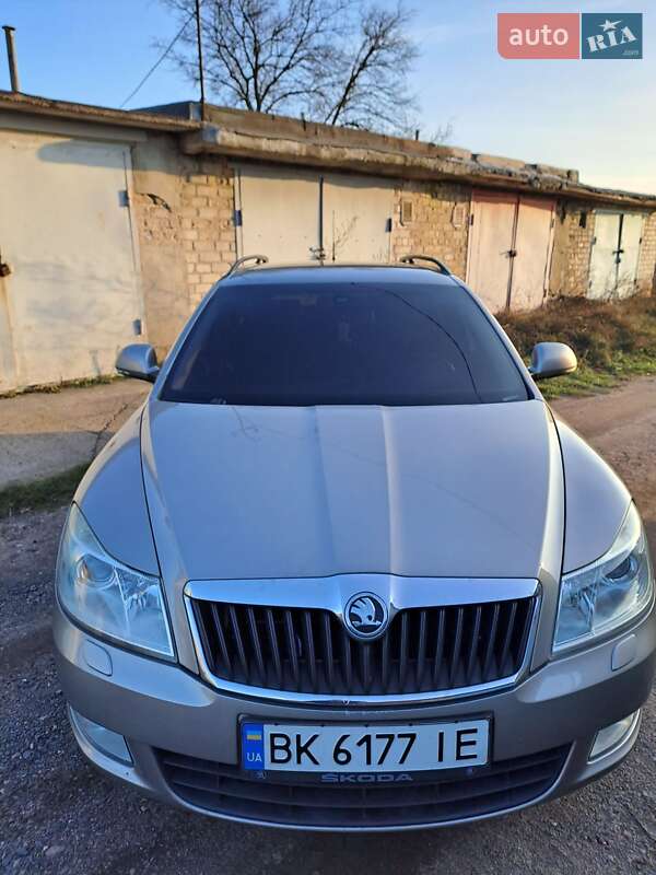 Универсал Skoda Octavia 2009 в 