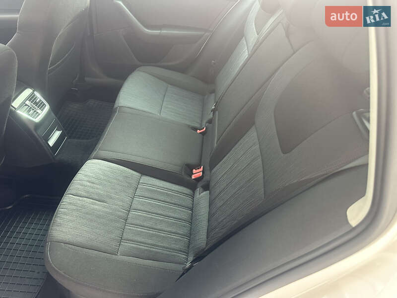 Універсал Skoda Octavia 2018 в Львові фото 13 Універсал Skoda Octavia 2018 в Львові