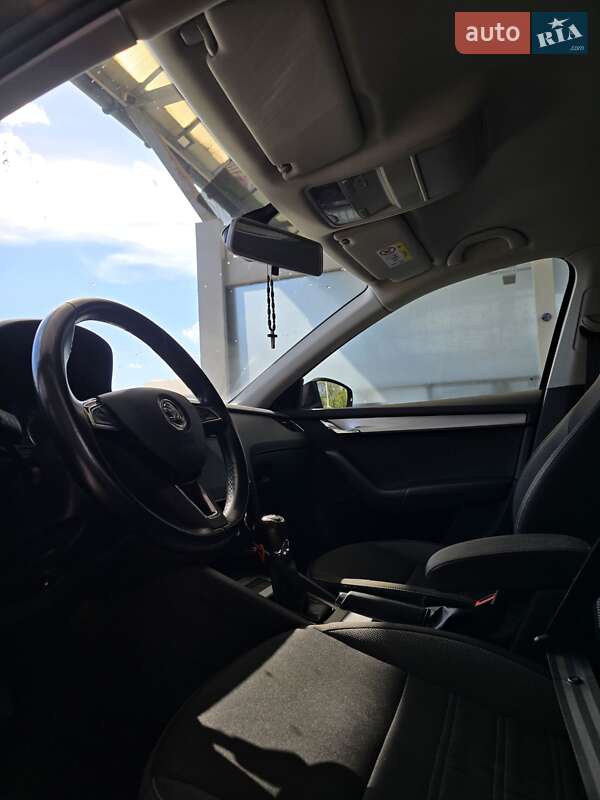 Ліфтбек Skoda Octavia 2019 в Ужгороді