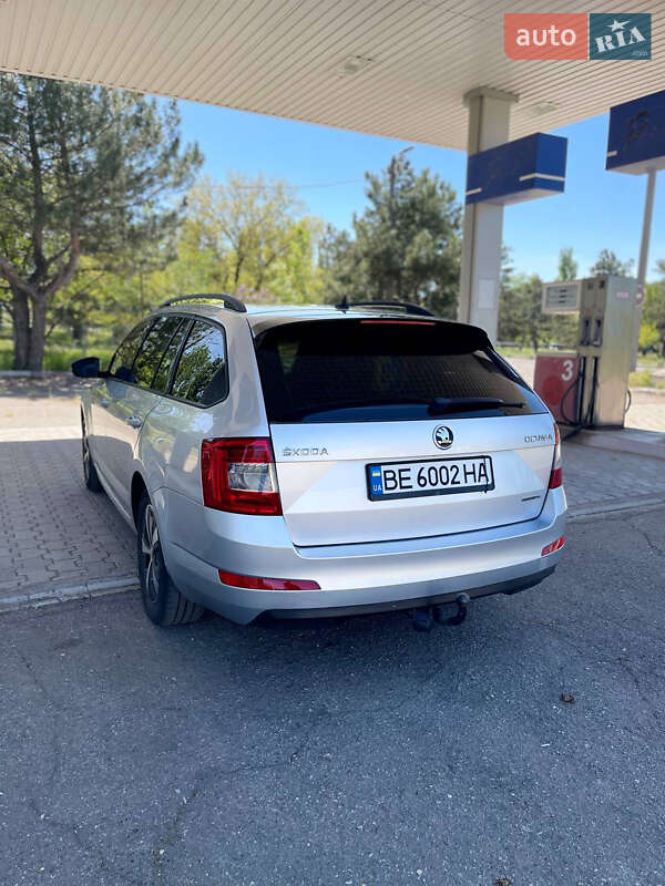 Універсал Skoda Octavia 2016 в Миколаєві
