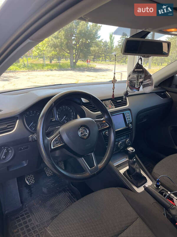 Універсал Skoda Octavia 2016 в Миколаєві