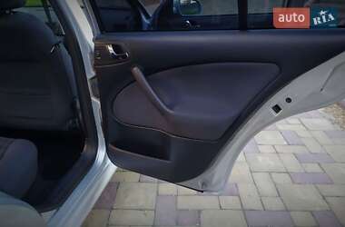 Лифтбек Skoda Octavia 2009 в 