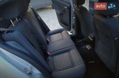 Лифтбек Skoda Octavia 2009 в 