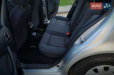 Лифтбек Skoda Octavia 2009 в 
