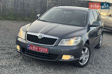 Універсал Skoda Octavia 2011 в 
