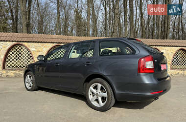 Универсал Skoda Octavia 2010 в 