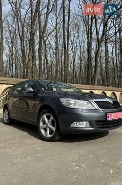 Универсал Skoda Octavia 2010 в 