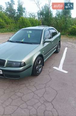 Лифтбек Skoda Octavia 2001 в Харькове