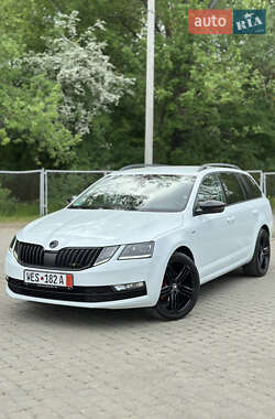Універсал Skoda Octavia 2018 в Чернівцях