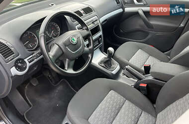 Универсал Skoda Octavia 2010 в 