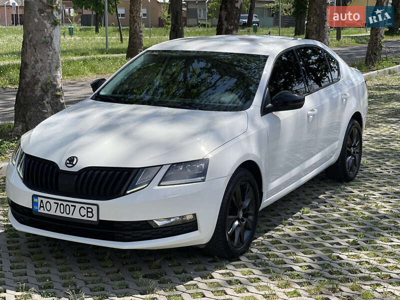 Лифтбек Skoda Octavia 2019 в 
