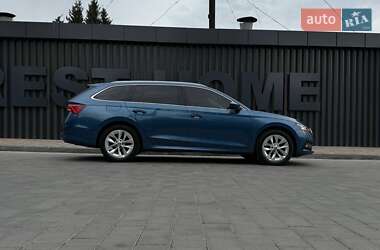 Універсал Skoda Octavia 2021 в 