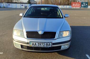 Лифтбек Skoda Octavia 2005 в Киеве