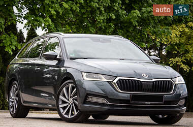 Универсал Skoda Octavia 2022 в Львове