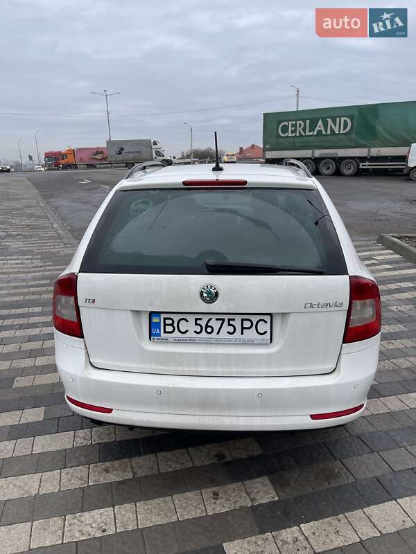 Универсал Skoda Octavia 2012 в Львове