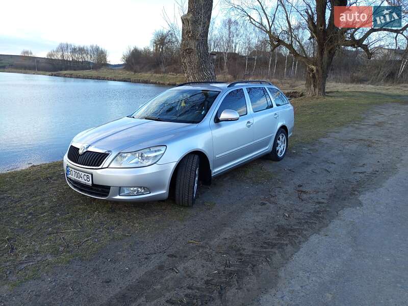 Універсал Skoda Octavia 2013 в 