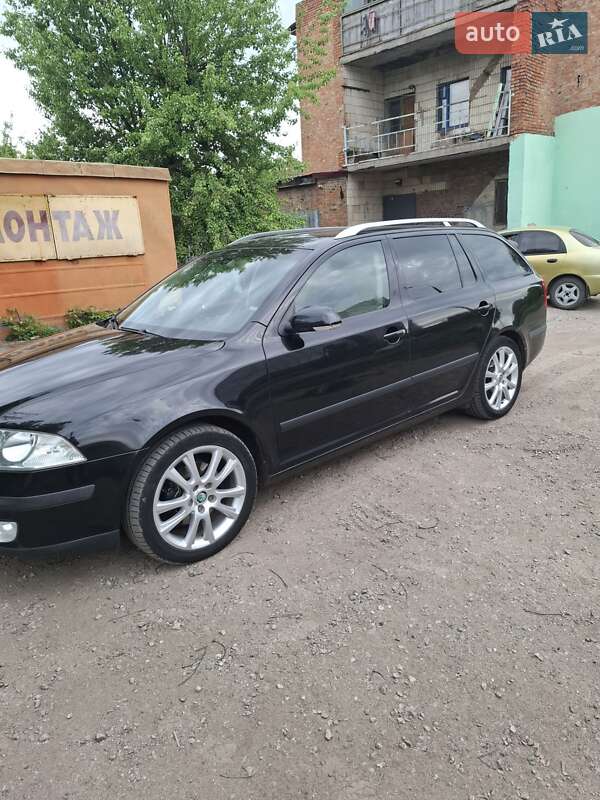 Універсал Skoda Octavia 2008 в Сумах