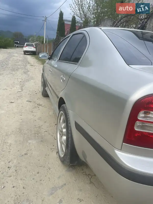 Skoda Octavia 2003 VIN TMBBK41U048730803 фото оголошення 5 з 47