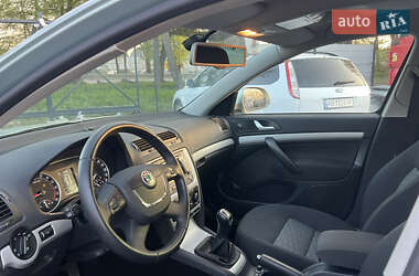 Универсал Skoda Octavia 2012 в 