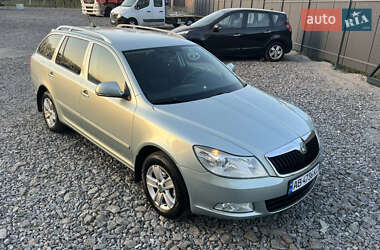 Универсал Skoda Octavia 2012 в 