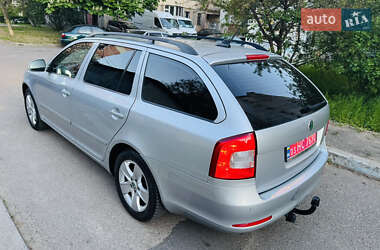 Универсал Skoda Octavia 2009 в 