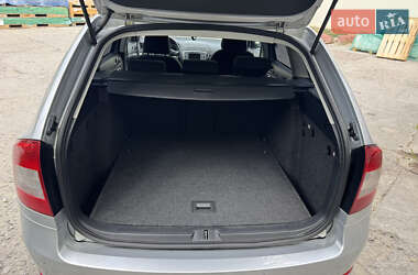 Универсал Skoda Octavia 2009 в 