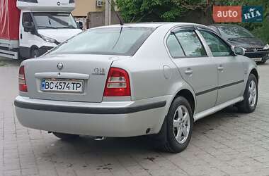 Ліфтбек Skoda Octavia 2001 в 