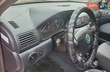 Ліфтбек Skoda Octavia 2006 в 