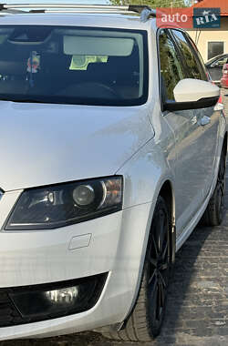 Універсал Skoda Octavia 2013 в 
