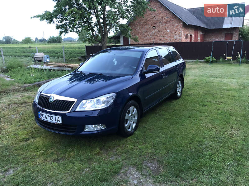 Универсал Skoda Octavia 2011 в 