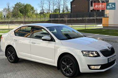 Ліфтбек Skoda Octavia 2016 в 