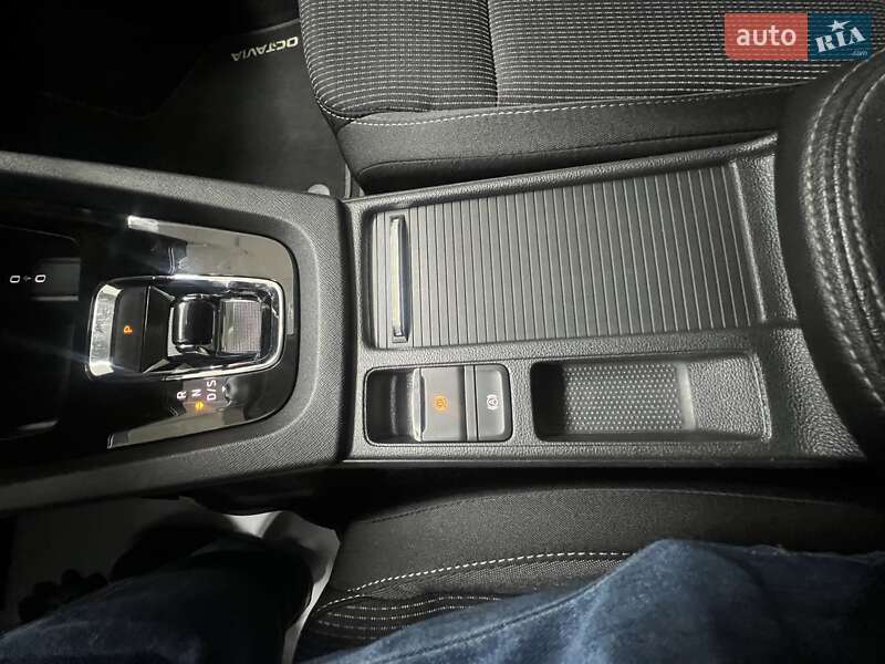 Універсал Skoda Octavia 2020 в Луцьку