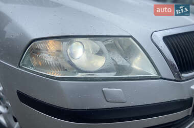 Лифтбек Skoda Octavia 2006 в 