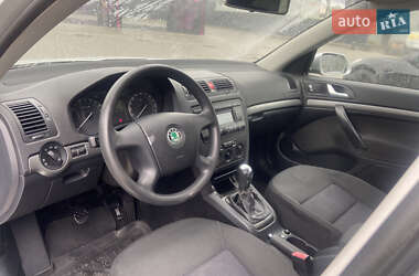 Лифтбек Skoda Octavia 2006 в 