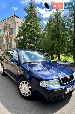 Универсал Skoda Octavia 2004 в Нежине