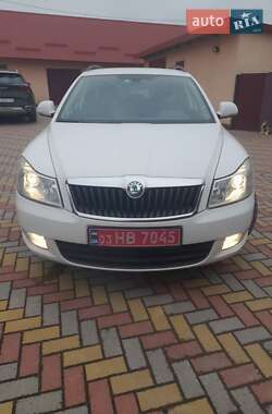 Универсал Skoda Octavia 2012 в Дубно